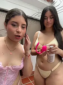 alejandrodolls online show from July 30, 2026, 8:30 pm