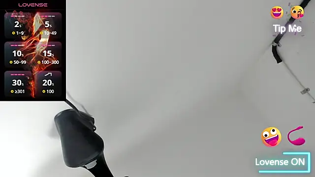 Snapshot of sweet__vanessa1 chatting on September 17, 2025, 4:14 am sweet  vanessa1 online show from September 17, 2025, 4:14 am