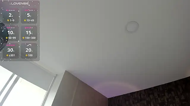 Snapshot of sweet__vanessa1 chatting on August 4, 2026, 7:27 pm sweet vanessa1 online show from August 4, 2026, 7:27 pm