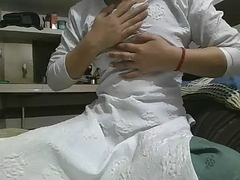 anannyaR online show from March 17, 2026, 5:38 pm