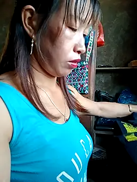 Snapshot of ngocngoc_cute chatting on September 20, 2025, 2:34 am ngocngoc cute online show from September 20, 2025, 2:34 am