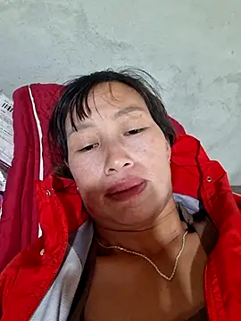 Snapshot of ngocngoc_cute chatting on October 22, 2025, 3:51 am ngocngoc cute online show from October 22, 2025, 3:51 am