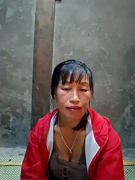 Snapshot of ngocngoc_cute chatting on October 23, 2025, 12:59 pm ngocngoc cute online show from October 23, 2025, 12:59 pm