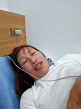 ngocngoc cute online show from January 10, 2026, 12:51 pm