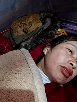 Snapshot of ngocngoc_cute chatting on February 10, 2026, 11:42 pm ngocngoc cute online show from February 10, 2026, 11:42 pm