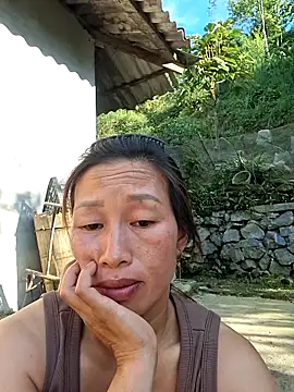 ngocngoc cute online show from May 14, 2026, 9:49 am
