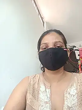 soni yhakur online show from May 19, 2026, 1:56 am