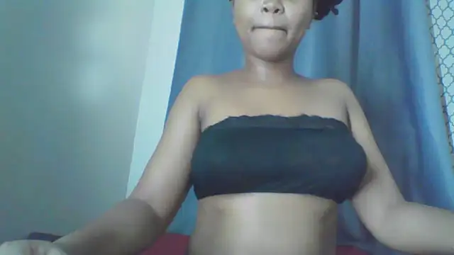 Snapshot of Babyy_Face chatting on October 27, 2025, 7:12 am Babyy Face online show from October 27, 2025, 7:12 am