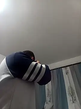 Snapshot of CWQ123 chatting on October 30, 2025, 11:11 am CWQ123 online show from October 30, 2025, 11:11 am