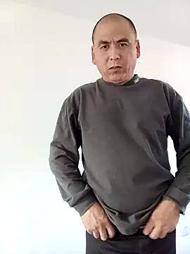 Snapshot of CWQ123 chatting on November 10, 2025, 8:13 am CWQ123 online show from November 10, 2025, 8:13 am