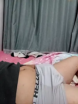 Snapshot of CWQ123 chatting on November 12, 2025, 9:47 pm CWQ123 online show from November 12, 2025, 9:47 pm