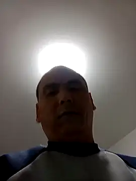 Snapshot of CWQ123 chatting on November 16, 2025, 2:11 pm CWQ123 online show from November 16, 2025, 2:11 pm