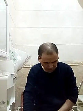 Snapshot of CWQ123 chatting on November 19, 2025, 9:37 pm CWQ123 online show from November 19, 2025, 9:37 pm