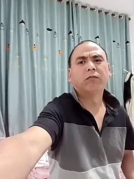 Snapshot of CWQ123 chatting on November 20, 2025, 9:36 pm CWQ123 online show from November 20, 2025, 9:36 pm