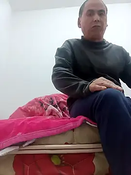 Snapshot of CWQ123 chatting on November 29, 2025, 12:02 am CWQ123 online show from November 29, 2025, 12:02 am