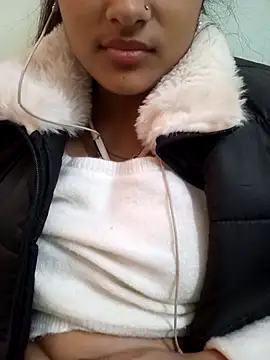 Neha Tyagi online show from December 1, 2025, 5:01 am