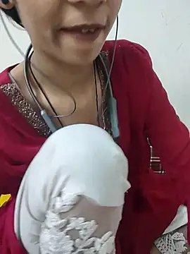 Snapshot of Anjana_Lovely chatting on October 18, 2025, 7:31 am Anjana Lovely online show from October 18, 2025, 7:31 am