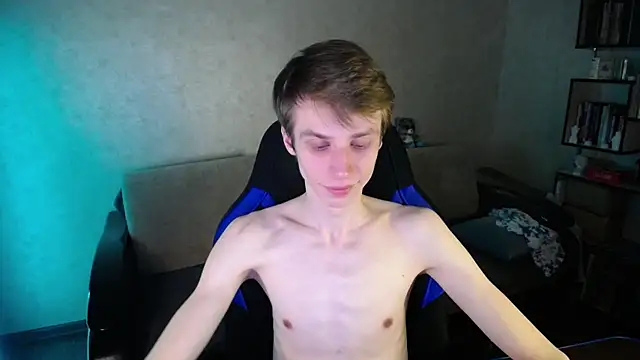 yes cute boy  online show from April 7, 2026, 10:59 am