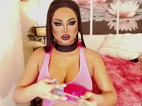 Snapshot of TRANSLUNAA chatting on September 26, 2025, 4:49 am TRANSLUNAA online show from September 26, 2025, 4:49 am