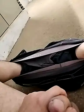 Snapshot of SborraSicula chatting on September 10, 2025, 5:13 pm SborraSicula online show from September 10, 2025, 5:13 pm