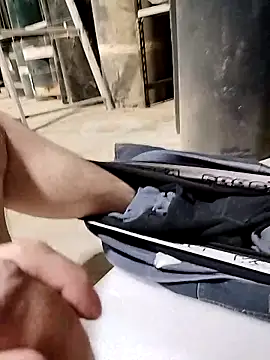 Snapshot of SborraSicula chatting on October 6, 2025, 10:23 am SborraSicula online show from October 6, 2025, 10:23 am