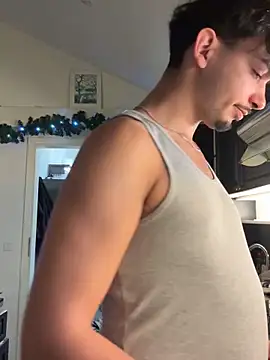 Gipsyboysteve online show from December 15, 2025, 4:22 pm