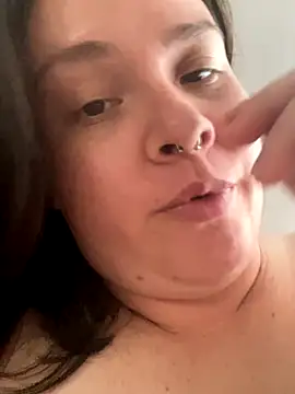 Kendra Mystika online show from September 13, 2025, 6:40 pm