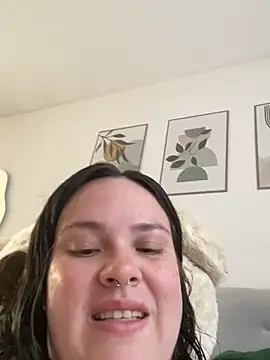 Kendra Mystika online show from September 16, 2025, 5:36 pm