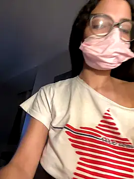 Snapshot of SOUSOU-MOROCCO chatting on November 3, 2025, 9:38 pm SOUSOU-MOROCCO online show from November 3, 2025, 9:38 pm