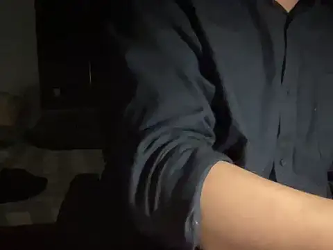 lahungdj12 online show from March 10, 2026, 4:28 am