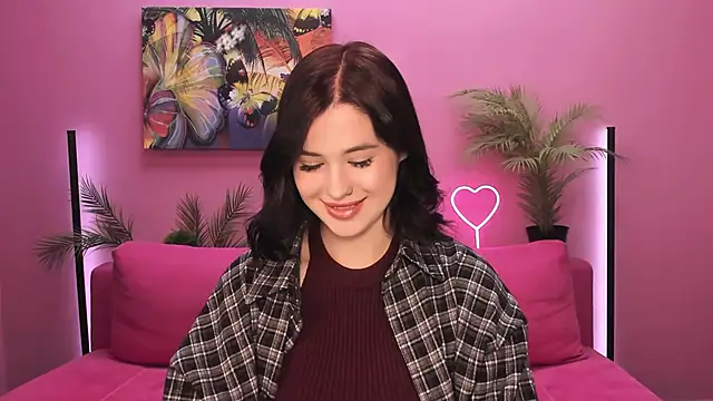 Snapshot of lil_angel_ chatting on October 7, 2025, 12:46 pm lil angel online show from October 7, 2025, 12:46 pm