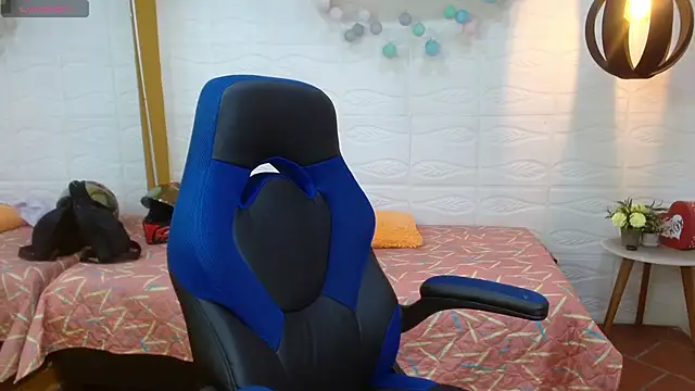 markbowie online show from November 15, 2025, 8:38 pm