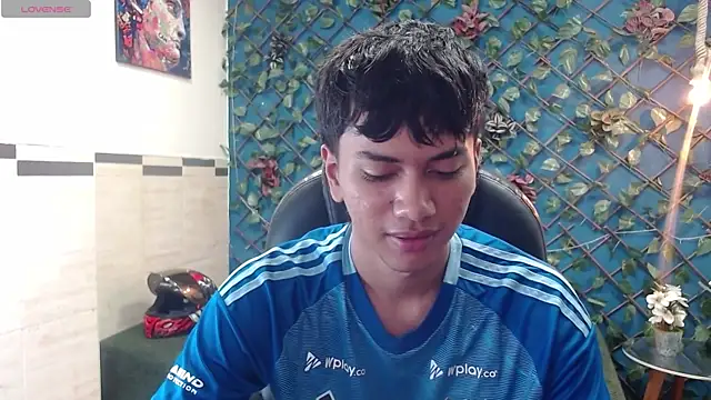 markbowie online show from December 16, 2025, 1:38 pm