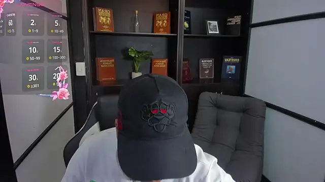 IsaacBlack  online show from October 4, 2025, 4:54 am