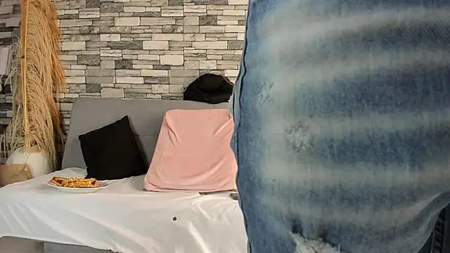 Masterblue hot online show from September 23, 2025, 2:31 pm