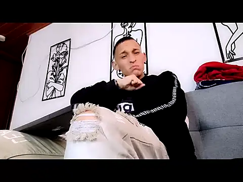 Masterblue hot online show from March 11, 2026, 7:31 pm