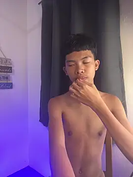 Snapshot of urcumjp chatting on September 15, 2025, 1:00 pm urcumjp online show from September 15, 2025, 1:00 pm