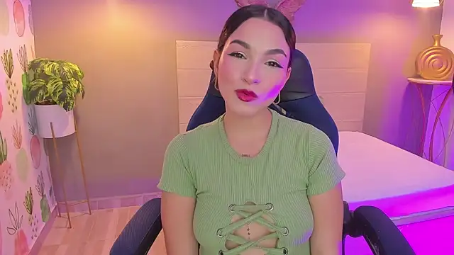 Snapshot of luma_sky_ chatting on September 25, 2025, 2:48 am luma sky  online show from September 25, 2025, 2:48 am