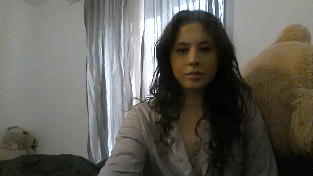 laylabliss online show from October 10, 2025, 3:11 pm