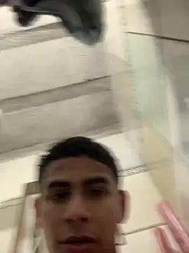 Snapshot of Novindot23cm chatting on January 13, 2026, 7:52 pm Novindot23cm online show from January 13, 2026, 7:52 pm