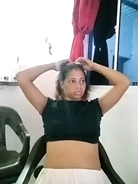 AriaHot  online show from October 24, 2025, 4:09 am