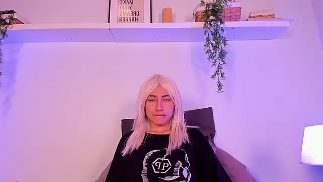 Vampgyal online show from October 23, 2025, 9:02 pm