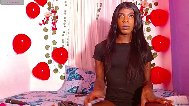 antonella wolfe online show from September 16, 2025, 2:12 am