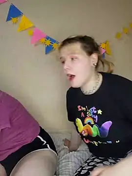 Snapshot of xrixsyx_and_ricky chatting on September 30, 2025, 7:30 pm xrixsyx and ricky online show from September 30, 2025, 7:30 pm