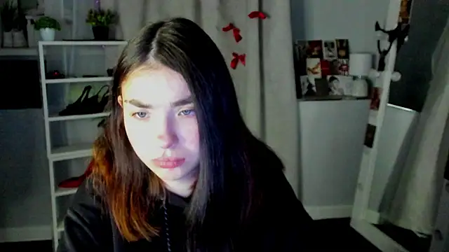 Marissa Garcia online show from September 11, 2025, 6:41 pm
