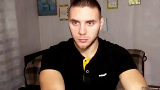 Jordan1Dior online show from November 24, 2025, 7:30 am