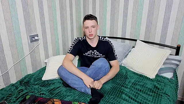 Snapshot of Emily0303 chatting on September 21, 2025, 6:20 pm Emily0303 online show from September 21, 2025, 6:20 pm