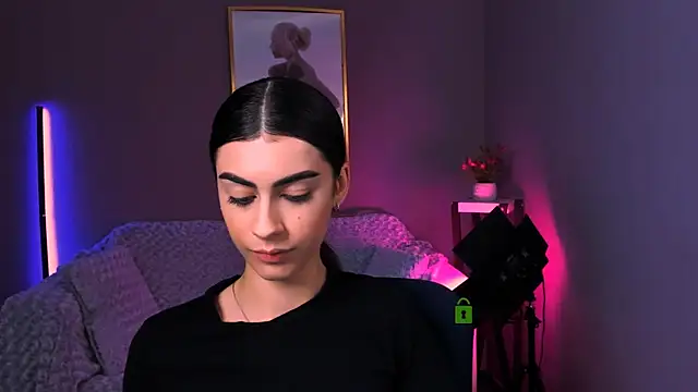 kaisy star online show from November 9, 2025, 10:57 am