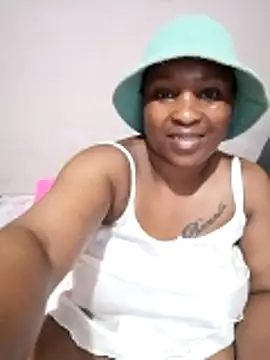 Snapshot of Yummyboomsbb chatting on March 31, 2026, 9:10 am Yummyboomsbb online show from March 31, 2026, 9:10 am