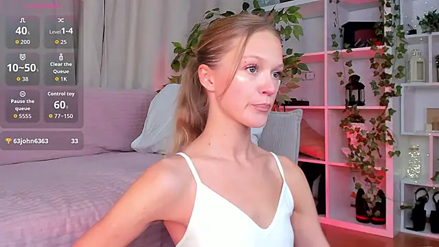 Snapshot of Kara_smalltits chatting on December 1, 2025, 11:59 am Kara smalltits online show from December 1, 2025, 11:59 am